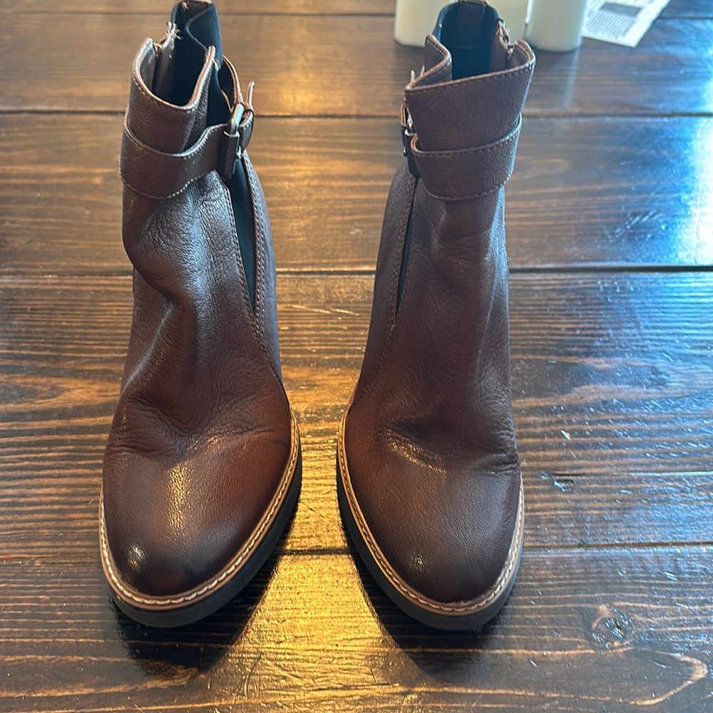 Naturalizer Brown Leather Ankle Boots